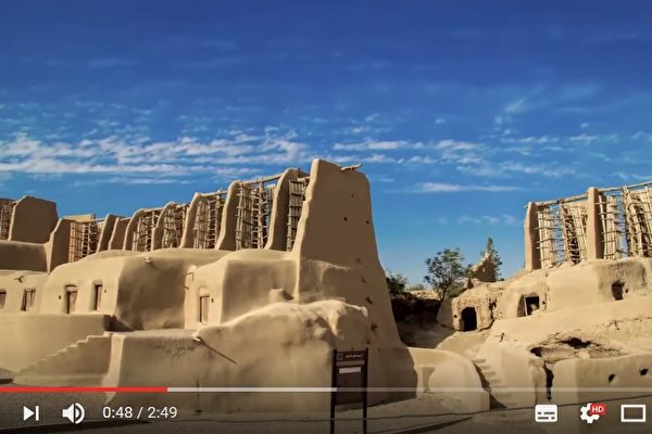 이란의 ‘나쉬티판’ 풍차가 수천 년을 이어오며 오늘날에도 운행되고 있다. | 동영상 캡처