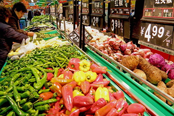 미·중 무역전쟁으로 식품 가격이 올라 중국 서민들이 살기 힘들어졌다. | Getty Images