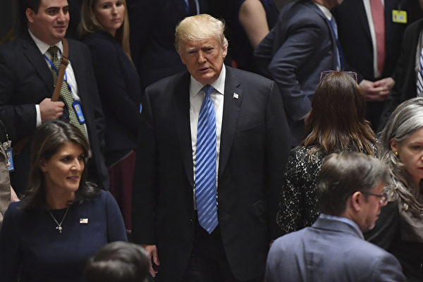 트럼프 대통령이 뉴욕에서 열린 유엔 안보리 회의에서 “중국공산당이 2018년 11월의 미국 중간선거에 개입하려 하고 있다”고 밝혔다. | Angela Weiss / AFP