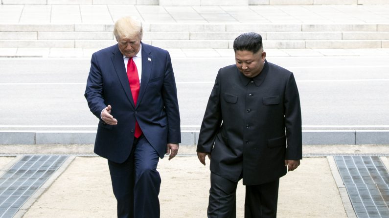 판문점에서 만난 트럼프와 김정은 | 연합뉴스