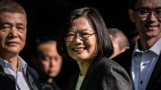 차이잉원 대만 총통, 득표율 20%P 앞서며 압도적 승리로 재선 성공