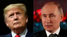 “트럼프-푸틴과 전화통화…팬데믹, 국제유가 대응 협력방안 논의”