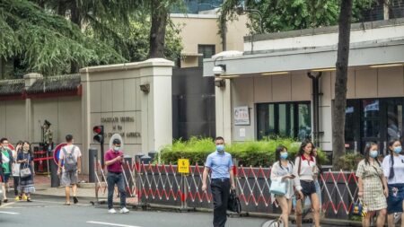 폐쇄된 청두 미 영사관은 미중 메가톤급 외교폭탄 ‘왕리쥔 사건’ 현장