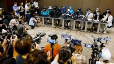 중국 송환된 홍콩 시위대 가족들 공동 기자회견 “20일째 연락두절”