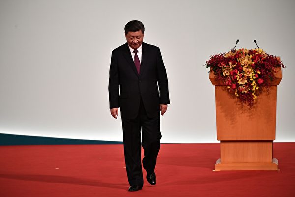 위기에 처해 있는 시진핑.| PHILIP FONG/AFP via Getty Images