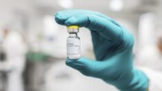 미 FDA 3번째 코로나 백신…존슨앤드존슨 긴급사용 승인
