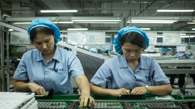 중국 채굴기 제작회사 비트메인의 생산라인 | EPA=연합
