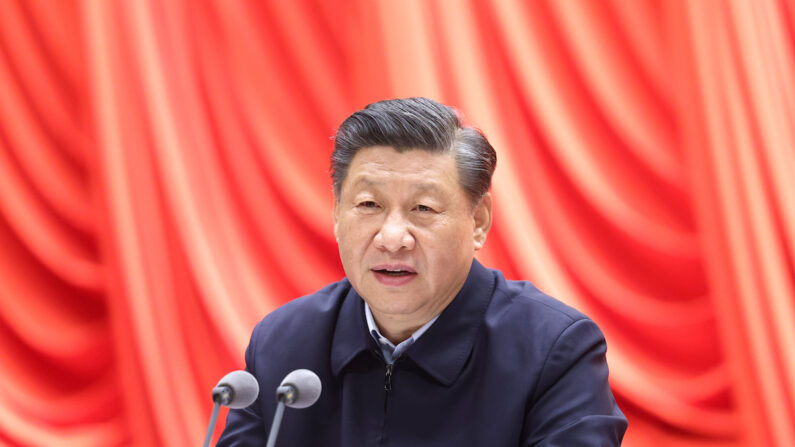 시진핑 중국 국가주석이 1일 베이징의 중앙당교에서 열린 청년 당간부 연수회에 참석해 연설하고 있다. | 신화=연합