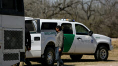 텍사스 “백악관, 불법 체류자 코로나 확진자 수 공개 거부”