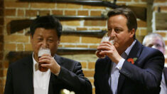 시진핑과 맥주 마시던 친중파 캐머런 전 英총리의 몰락