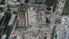 미 플로리다서 40년 된 12층 아파트 붕괴…99명 실종