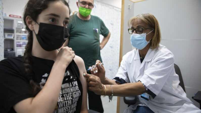 12∼15세 아동·청소년 코로나19 백신 접종 | AP/연합뉴스 