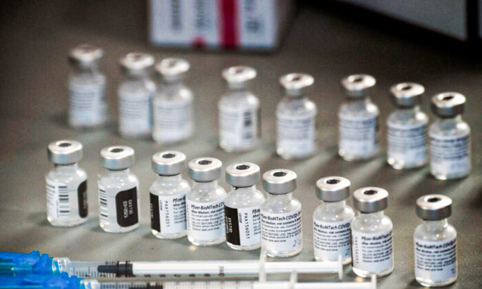 화이자의 중공 바이러스(코로나19) 백신 | PATRICK T. FALLON/AFP via Getty Images/연합