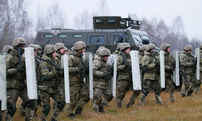 폴란드, 벨라루스와 국경을 접한 우크라이나 볼린주에서 우크라이나 국경수비대가 훈련을 벌이고 있다. | 연합뉴스