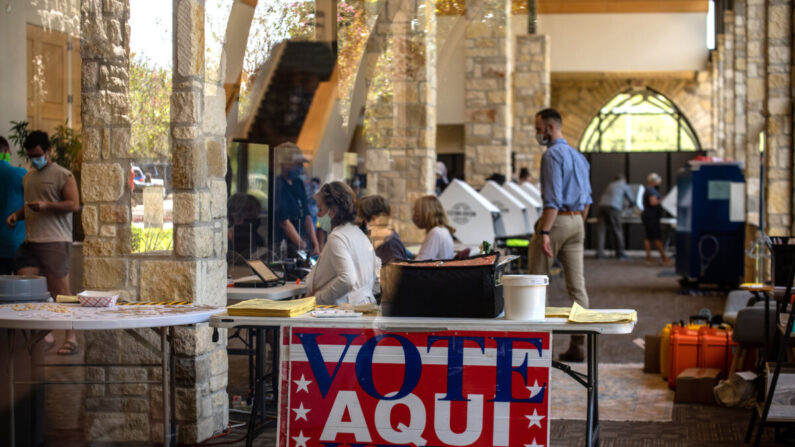 미국 텍사스의 한 사전 투표소 2020.10.13 | Sergio Flores/Getty Image