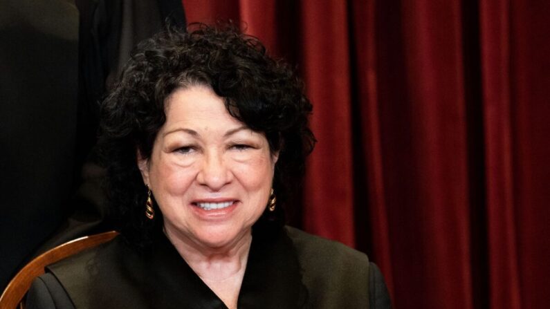 소니아 소토마요르 미국 연방대법원 대법관. 사상 최초의 히스패닉계 연방대법관으로 임명된 그녀는 총 9명의 대법관 중 가장 진보성향으로 평가된다. | ERIN SCHAFF/POOL/AFP via Getty Images/연합