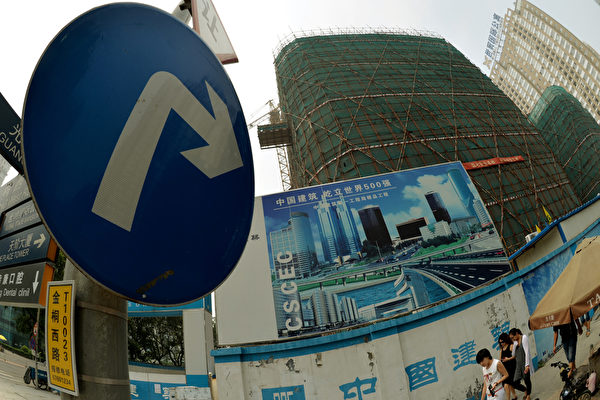 신화통신이 19일 게재한 ‘당면한 중국 경제의 10가지 질문’이란 기사가 밝힌 데이터에서 중국 경제의 일부 실상을 확인할 수 있다. | AFP