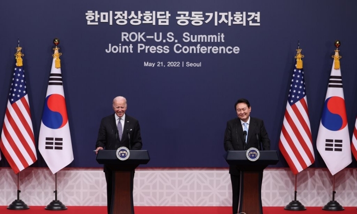 尹-바이든 첫 정상회담…한미동맹 강화·北 비핵화 공동목표 재확인