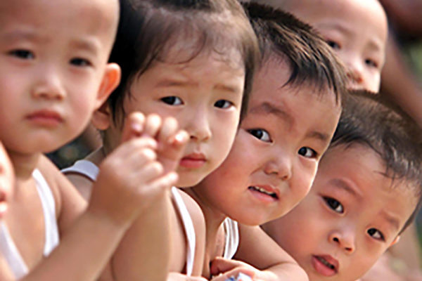 중국의 출생아 인구가 급감하고 있다. | AFP=연합뉴스