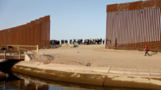 바이든, 중단시켰던 미-멕시코 국경장벽 건설 승인