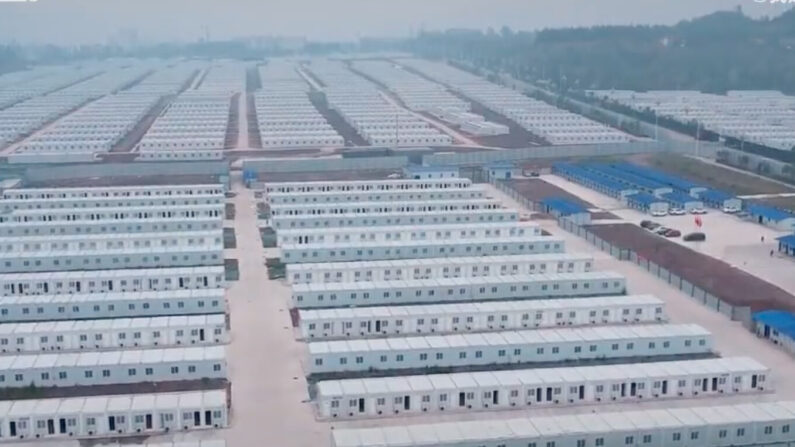  동영상 공유 플랫폼에서 중국의 코로나19 임시 격리 시설을 촬영한 영상이 확산하고 있다. |트위터  캡처