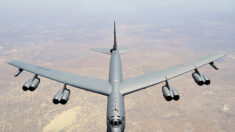 美, 핵 투하 가능한 B-52 폭격기 호주 북부 배치 추진