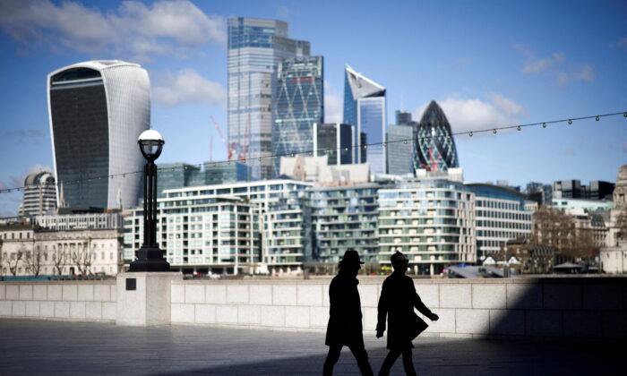中, 런던 금융지구 부동산 다수 매입 사실 밝혀져