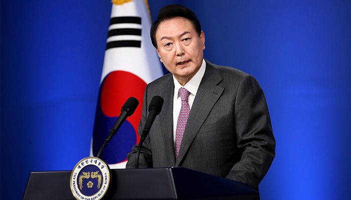 지난해 2022년 8월 17일 윤석열 대통령이 청와대에서 열린 취임 100일 기념 기자간담회에서 연설하고 있다. | Chung Sung-Jun/Getty Images
