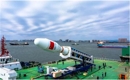중국의 신형 고체연료 로켓 SD-3이다. 이륙(발사) 중량 140t으로 위성 20기를 쏘아 올릴 수 있는 추력을 갖췄다. | 연합뉴스