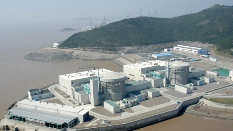 중국 저장성에 있는 친산(秦山) 원자력 발전소. 친산 원전 측은 지난 2008년에 중국 환경당국에 오염물 배출 기준을 설정해달라고 요청했다. 이전까지는 배출 기준도 없었다는 의미다. | 웨이보
