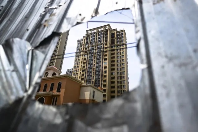 6월 20일, 중국 허난성 정저우시 관할 신정(新鄭)시의 미완공 아파트 건물들. | Pedro Pardo/AFP via Getty Images/연합