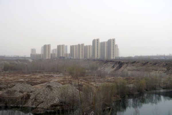 중국 허베이성 줘저우시의 한 아파트 단지. 2021.3 | 로이터/연합