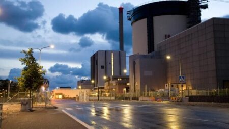 전기료 폭등에 휘청이는 스웨덴, ‘재생에너지 100%’ 접고 원전 가동