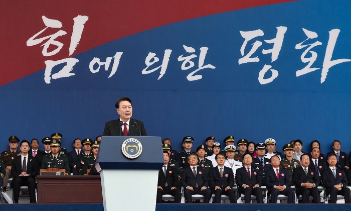 윤석열 대통령이 9월 26일 성남 서울공항에서 열린 건군 제75주년 국군의날 기념식에서 기념사를 하고 있다. | 연합뉴스