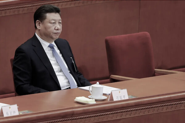 2017년 3월 5일 시진핑 중국 공산당 총서기가 중국 베이징 인민대회당에서 열린 중국 전국인민대표대회 개막식에 참석하고 있다. | Lintao Zhang/Getty Images