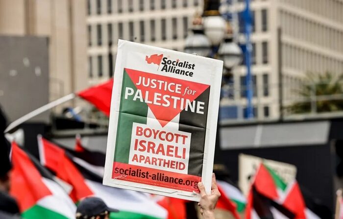 지난 15일(현지 시간) 호주 멜버른에서 팔레스타인 지지 시위가 열린 모습｜Sam Tabone/Getty Images/연합뉴스