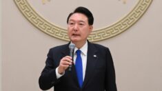 “尹 지지율 37%로 상승…긍정 요인 과반은 외교·안보” 메트릭스