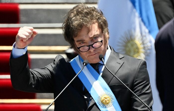지난달 10일 취임 연설하는 하비에르 밀레이 아르헨티나 대통령 | 연합뉴스