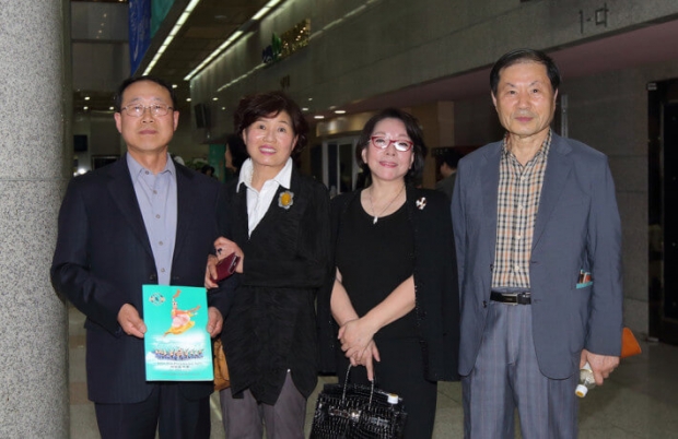 박정일(맨 오른쪽) 국가원로회의 보건복지수석 지도위원(사진=전경림 기자) 